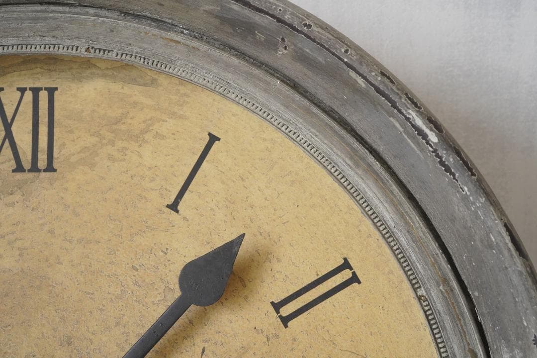 フランスアンティーク・お月様のような大きな掛時計 動作品・単3電池式 インテリア