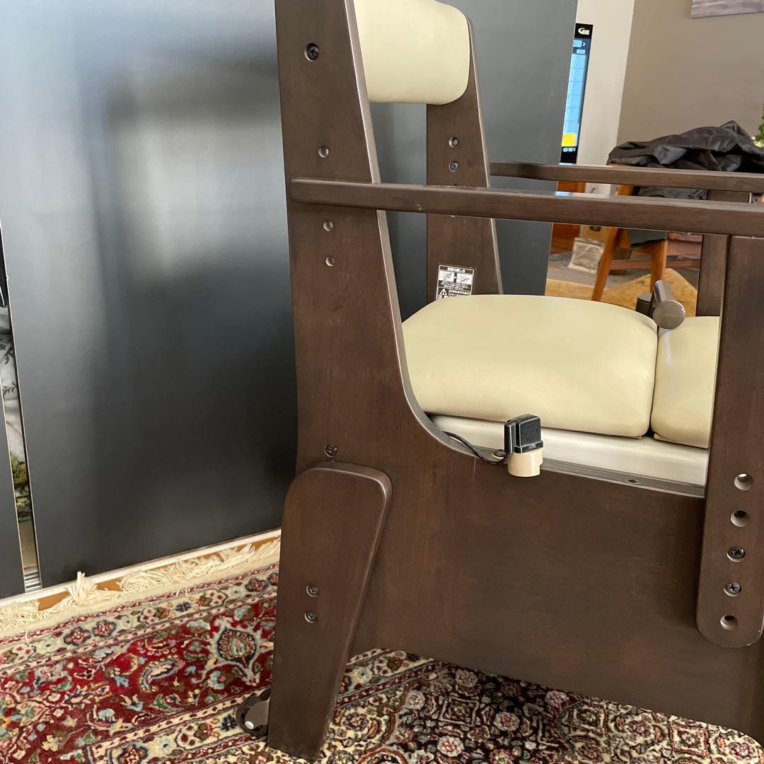 家具調ポータブルトイレ　パナソニック　楽座　脱臭暖か便座PN-L23218