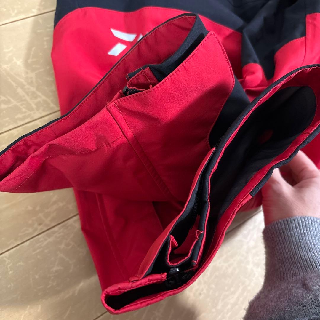 ☆美品☆ダイワ　ゴアテックスプロ　ストレッチレインスーツ　2XLサイズ　レッド