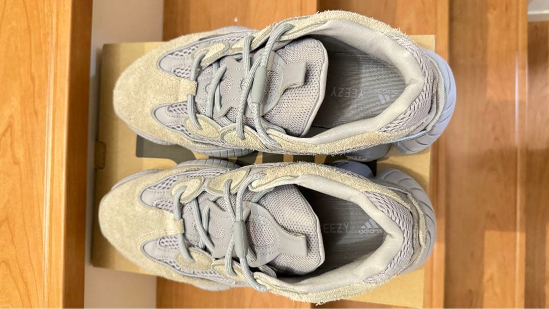 【セール中】adidas YEEZY 500 \"Stone Salt\"