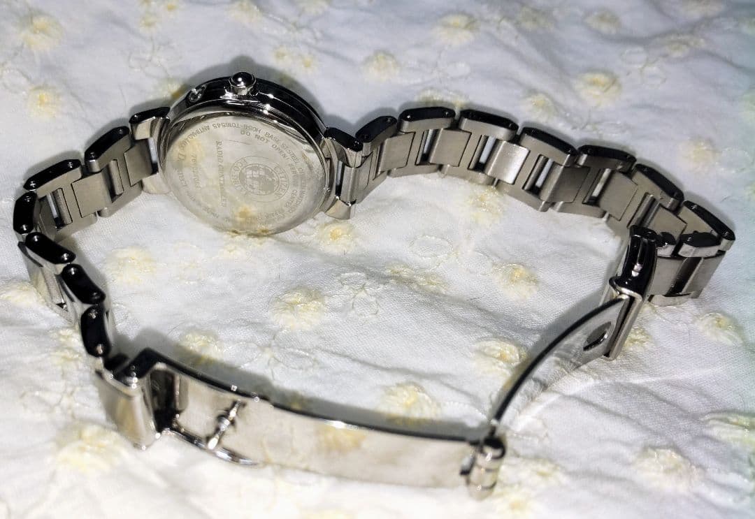 シチズン　クロスシー　 電波ソーラー 時計 ES8030 58A　★磨き済★