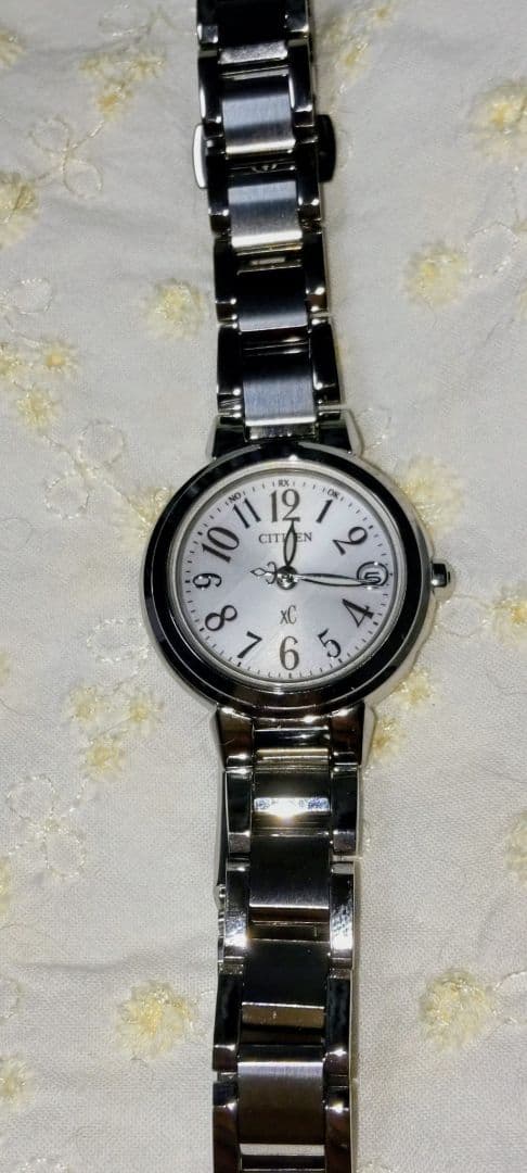 シチズン　クロスシー　 電波ソーラー 時計 ES8030 58A　★磨き済★