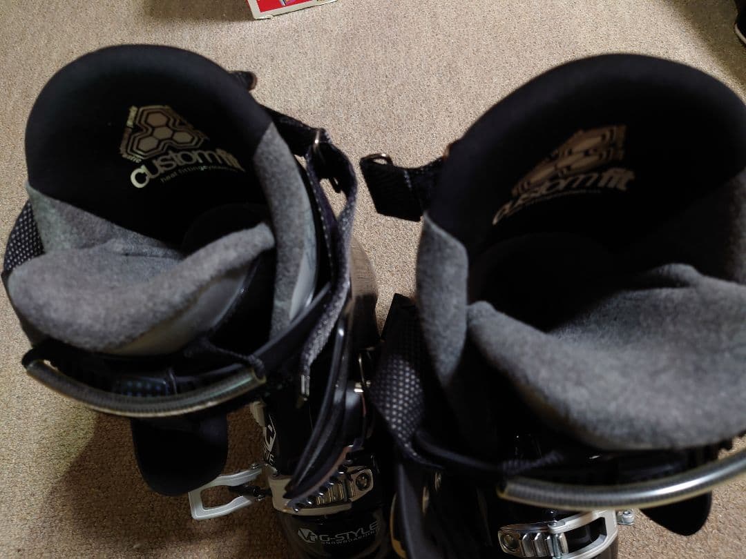 売れないので期限付新品同様品2017年購入オガサカアーマーTYPE-Sブーツ一式