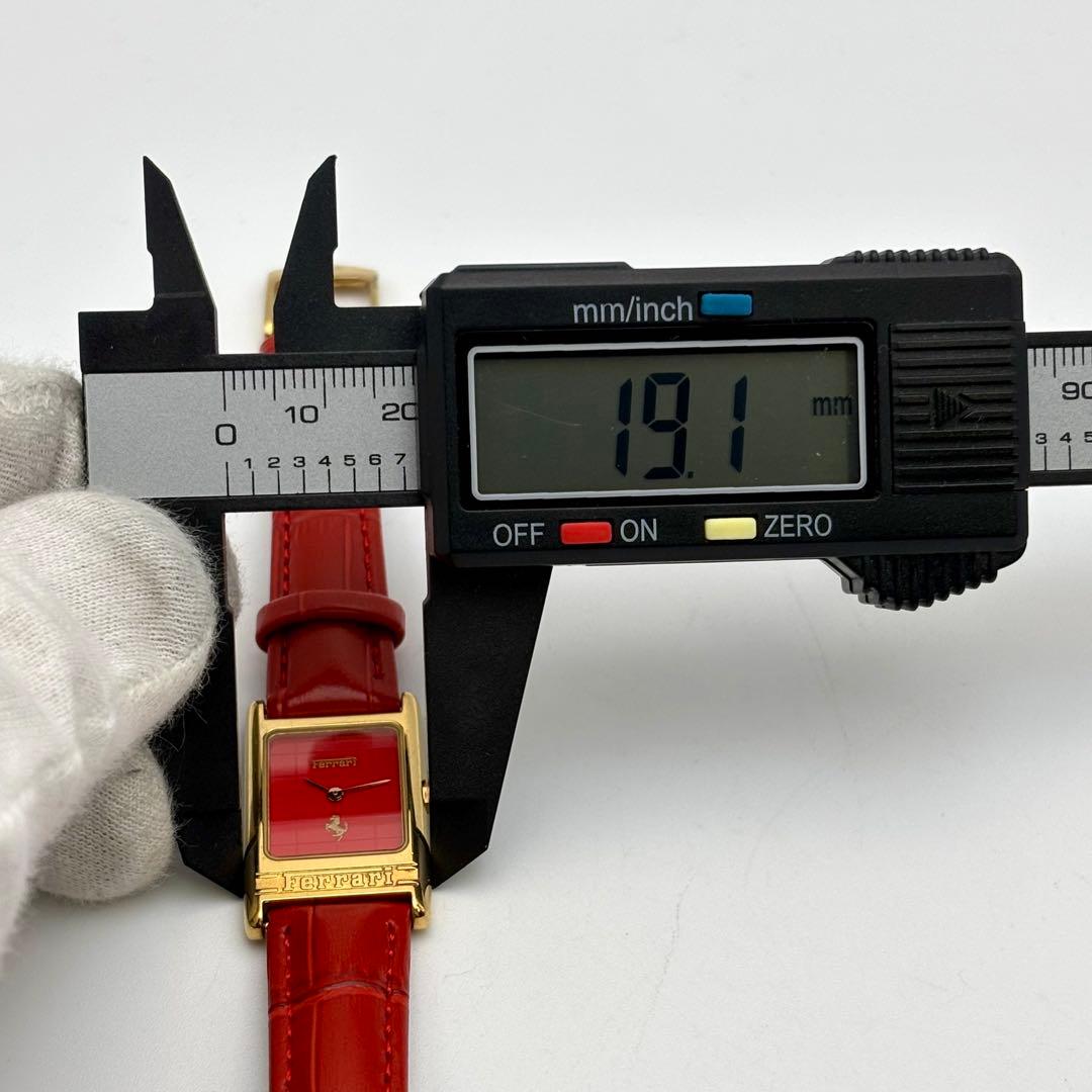 Ferrari Cartier フェラーリ カルティエ マストタンク デザイン