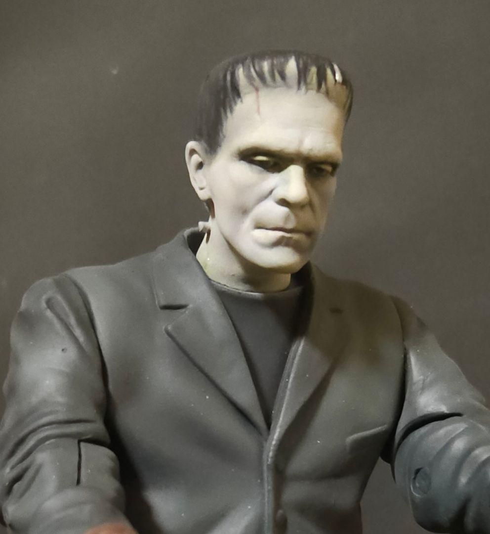 SIDESHOW製フィギュア フランケンシュタインの怪物リペイント完成品