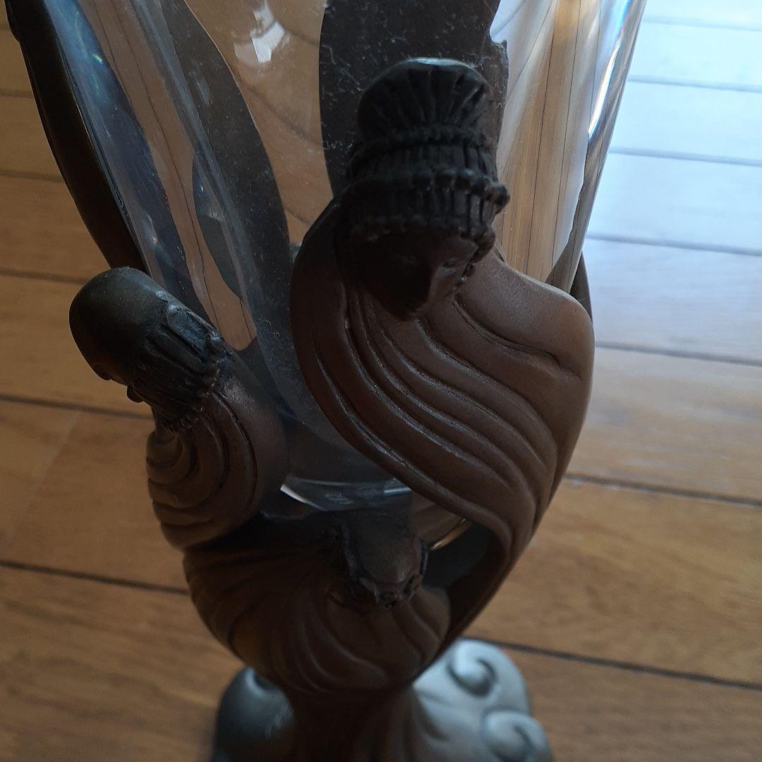 Erteエルテの花瓶