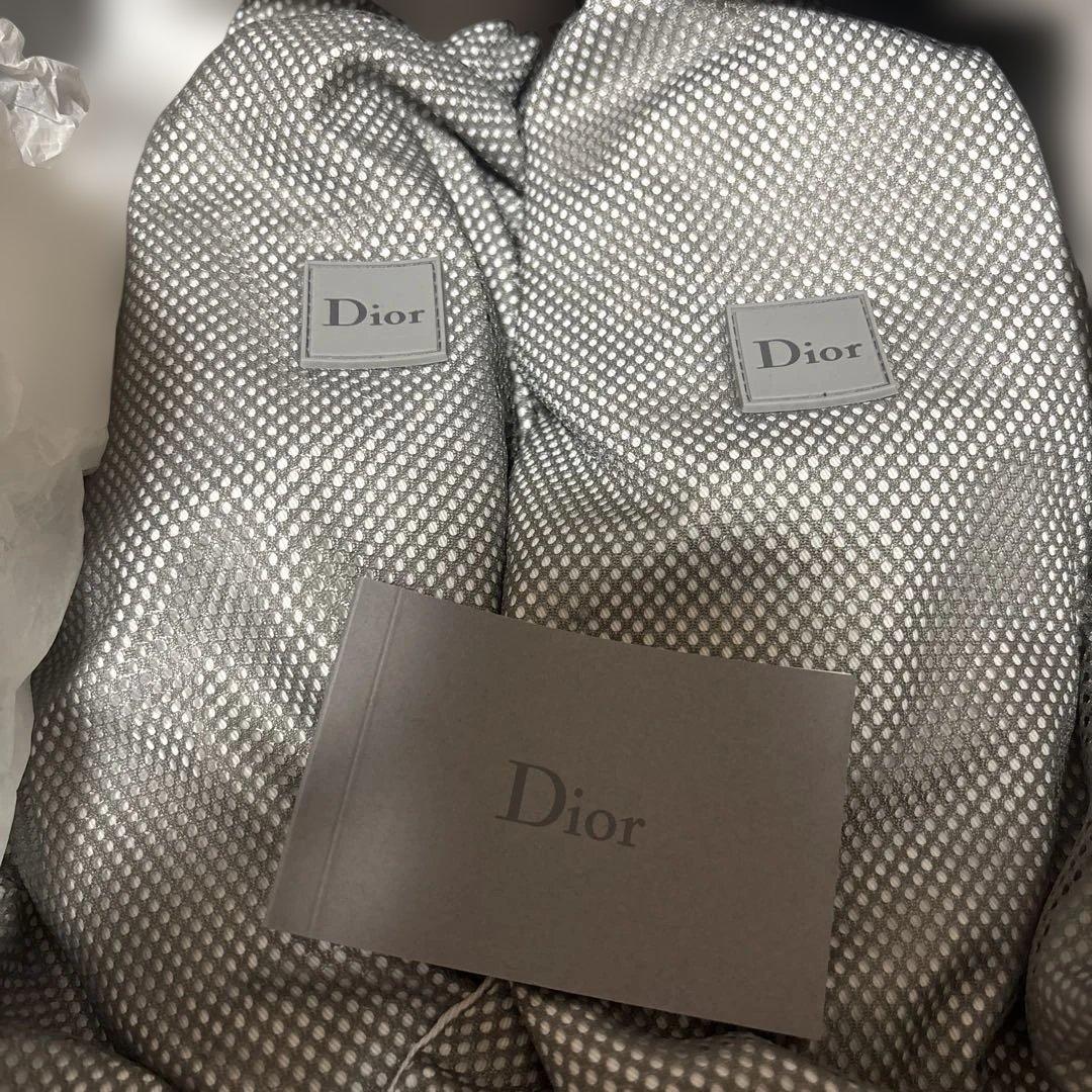 Dior fusionビジュー付きブラックスニーカー