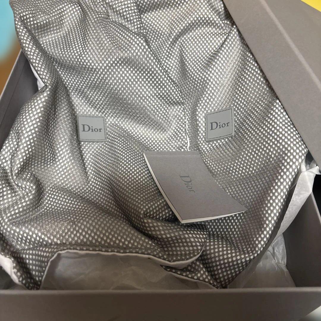 Dior fusionビジュー付きブラックスニーカー