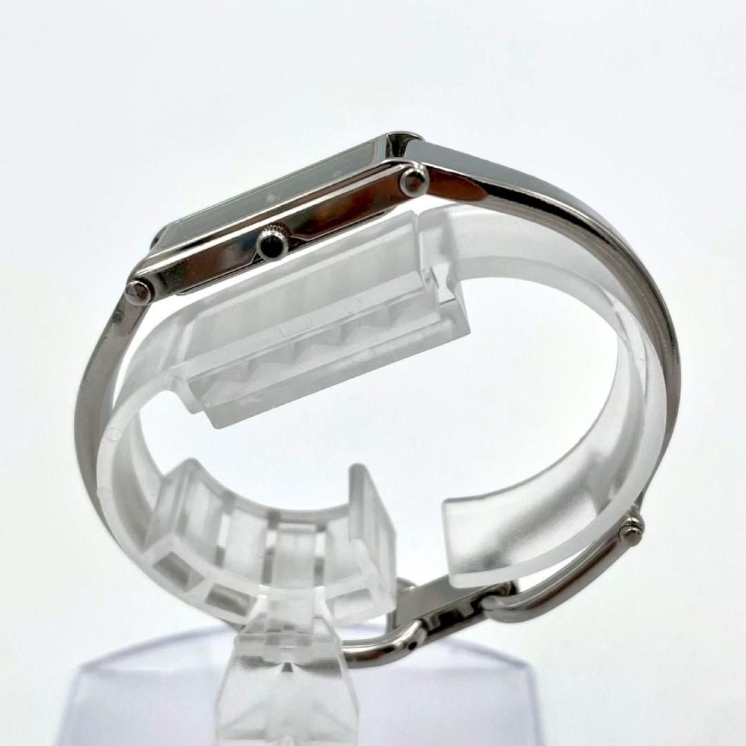 356 美品 新品電池 グッチ 1500L 腕時計 クオーツ バングルウォッチ