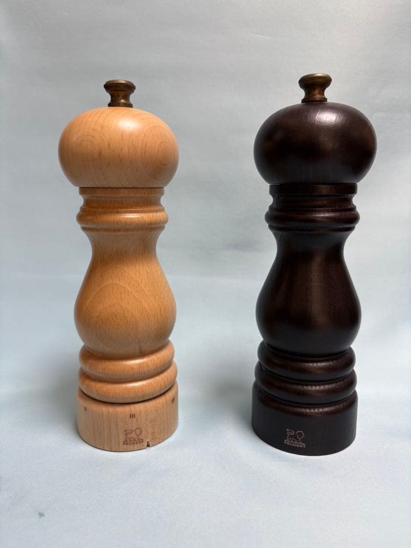 PEUGEOT ソルトミル&ペッパーミル　２本セット　(18センチ)