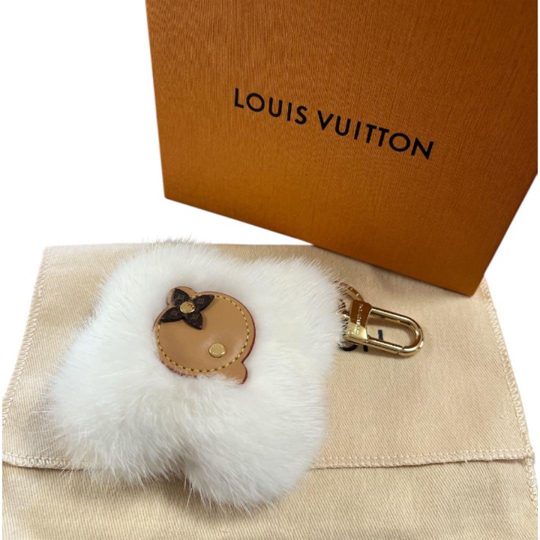 【美品】ルイヴィトン ヴィヴィエンヌ ファースキー キーリング M02300