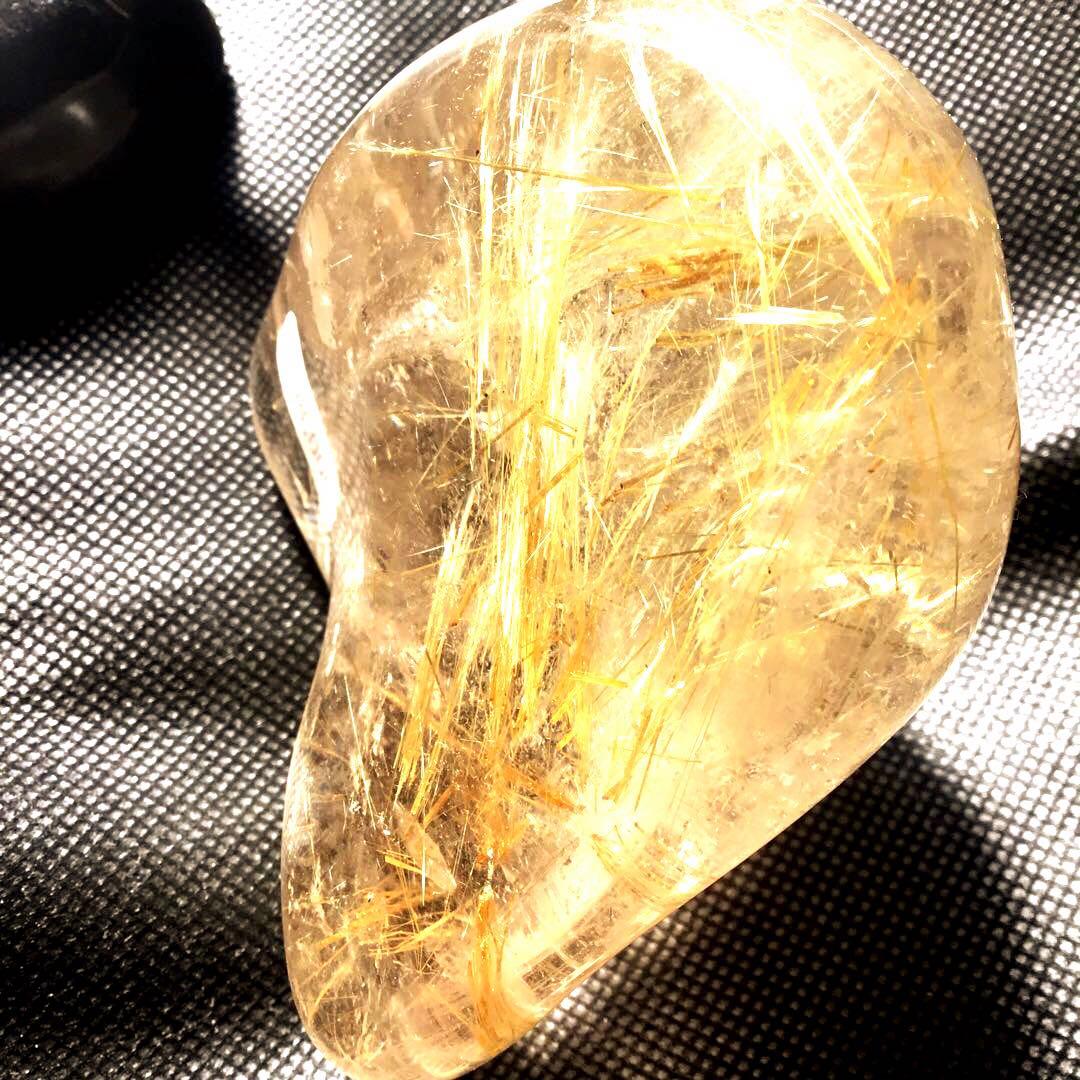 高品質　ルチルクォーツ置物　透明度高い　パワースートン　在庫処分　1点限定