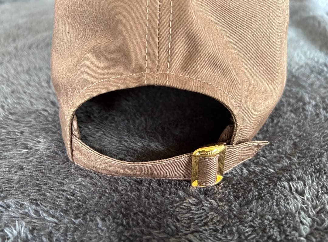 CELINE ブラウンロゴ刺繍 キャップ