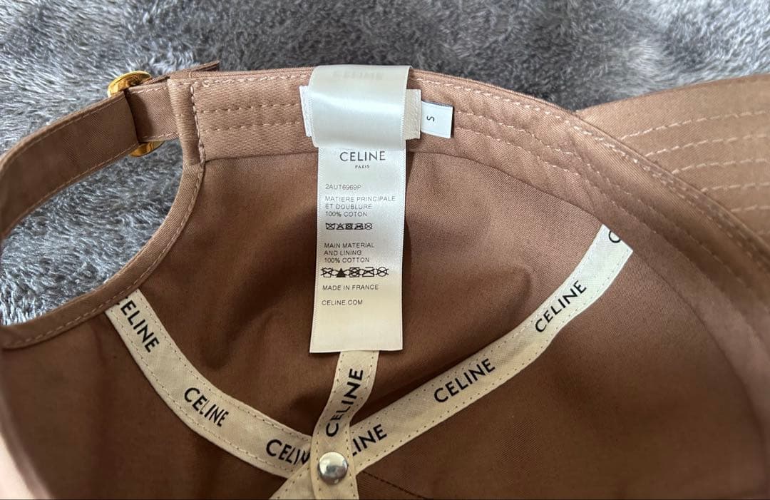 CELINE ブラウンロゴ刺繍 キャップ