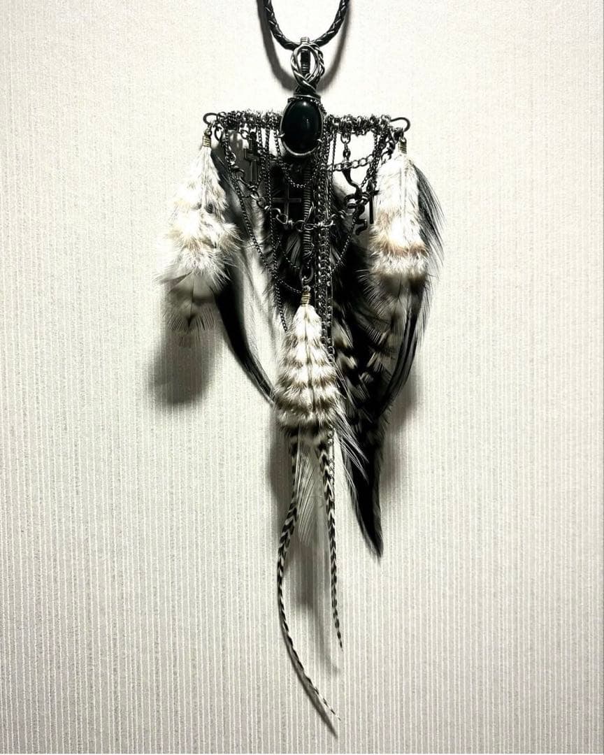 vy001_official フェザーネックレス