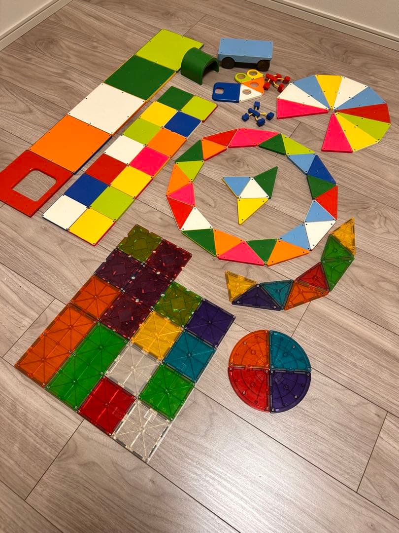 週末限定値下げ！ピタゴラス　96パーツまとめ売り　透明パーツ多数