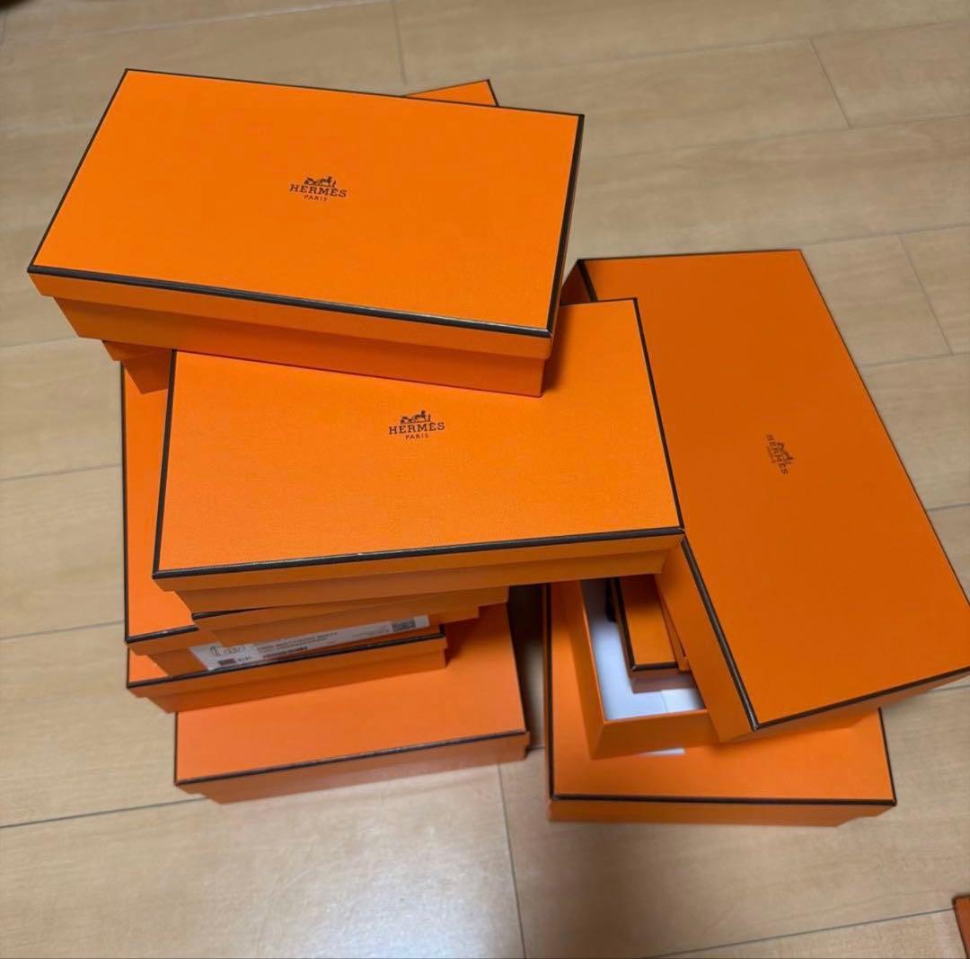プロフ必読　HERMES 箱のみ