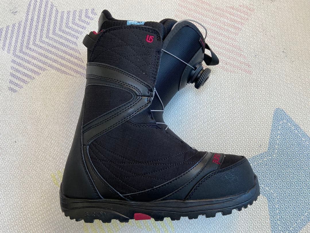 バートン女性用 スノーボードブーツ ブラック