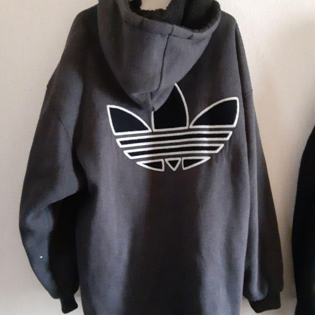 adidas フルジップフーディ 黒