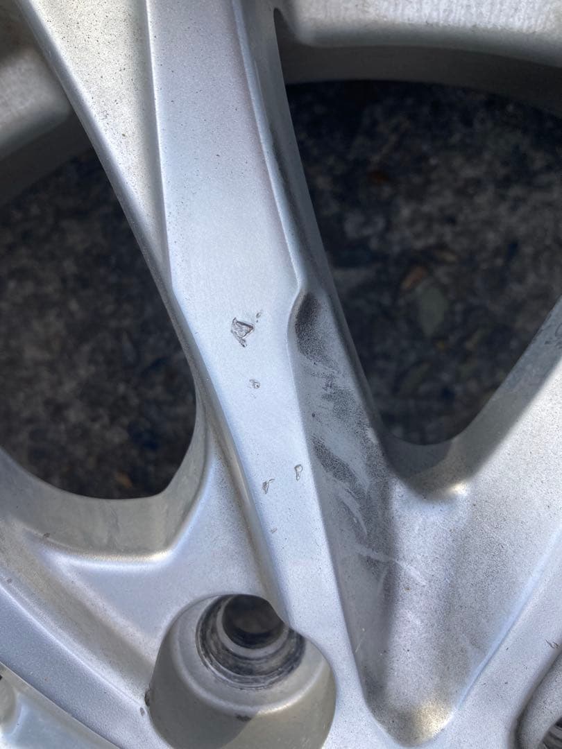 ブリザック VRX 15インチスタッドレスタイヤ4本セット送料込み