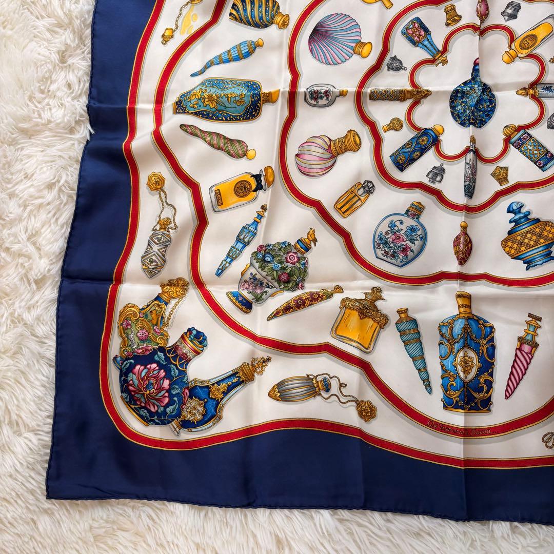 美品♡ HERMES/エルメス カレ90 香水瓶 シルク スカーフ