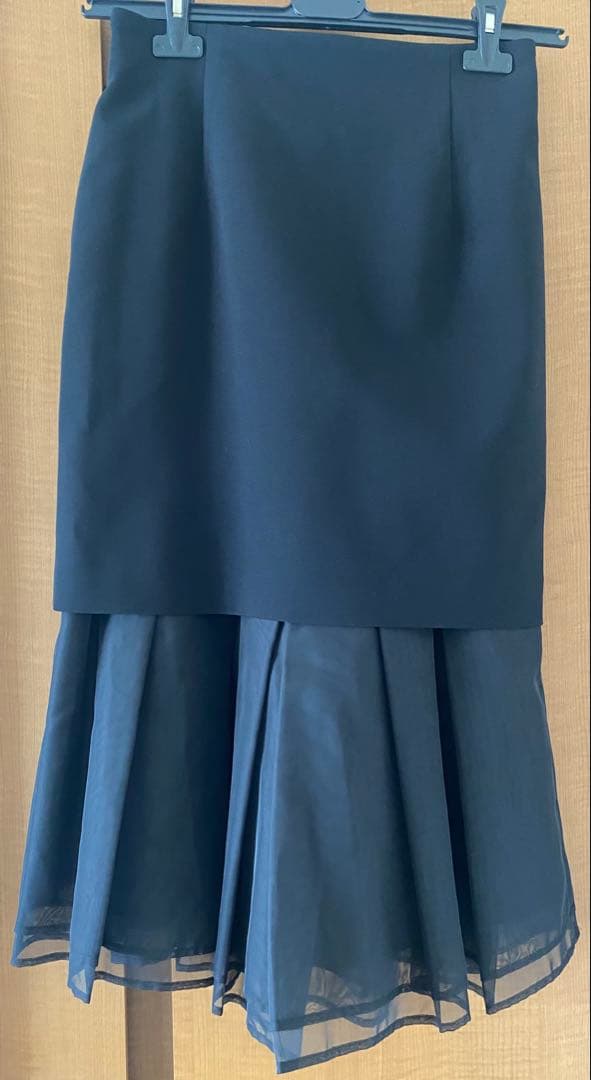 SHE Tokyo シートーキョーJudy black タイトマーメイド 38