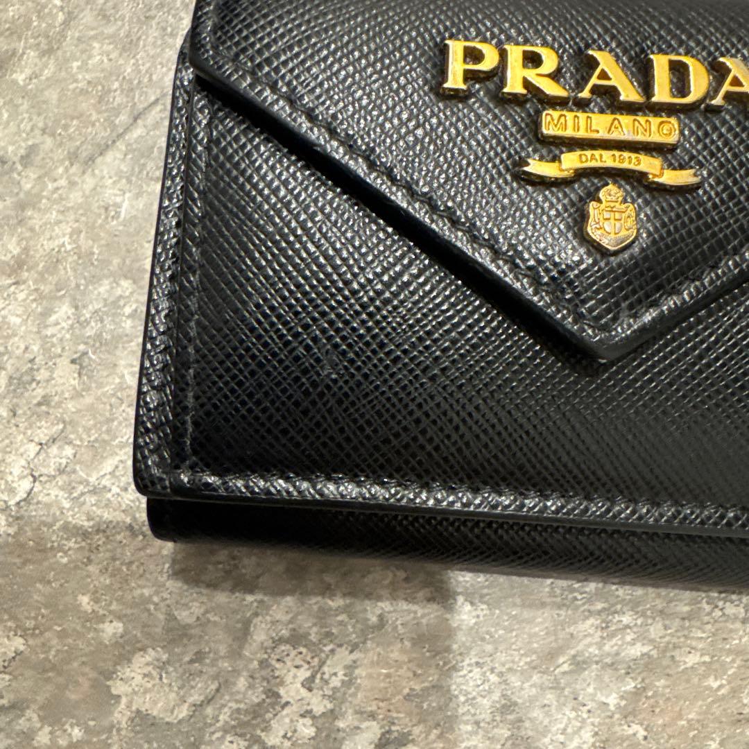 PRADA ミニウォレット