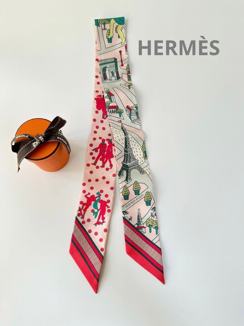 【HERMÈS】エルメスツイリー 新パリの恋人たち⭐︎極美品⭐︎