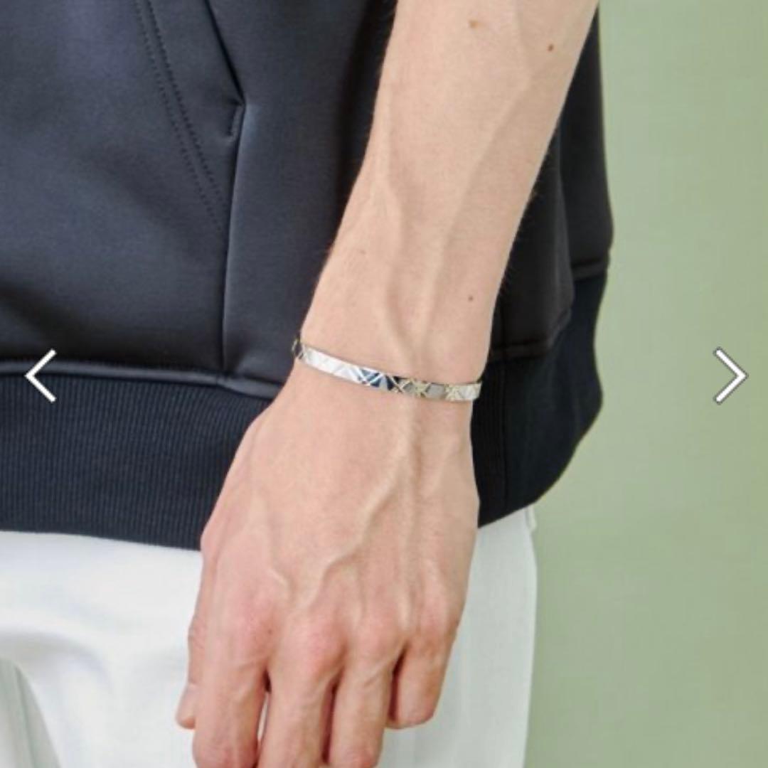 ✨新品未使用✨ブラックレーベル　バングル　CBチェック　シルバー　保存袋付き