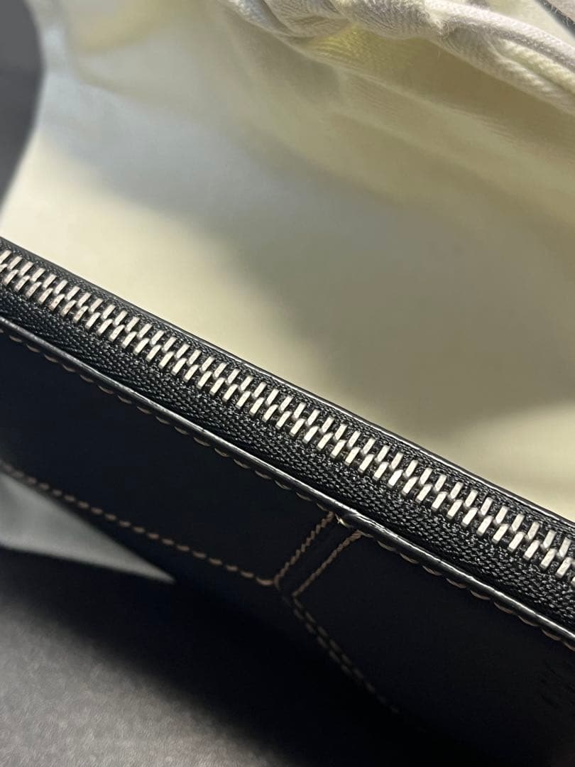 LOEWE パズルカードホルダー