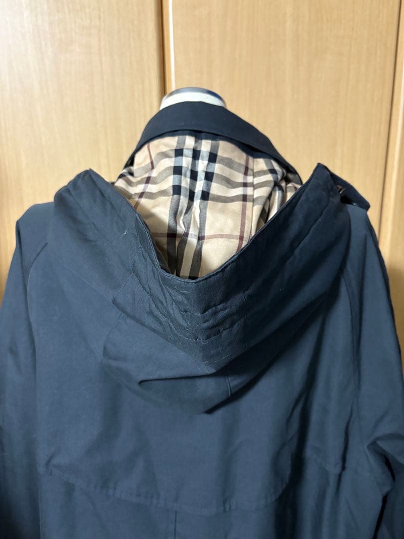 バーバリー　コート　黒　Lサイズ　ダウンライナー付き　超美品　クリーニング済
