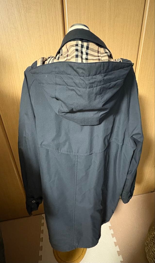 バーバリー　コート　黒　Lサイズ　ダウンライナー付き　超美品　クリーニング済