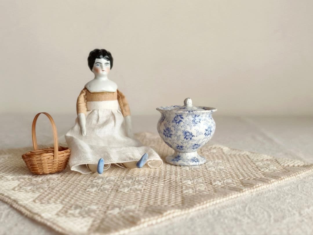 * antique mini ❀ 小さなお花柄 蓋付き ポット