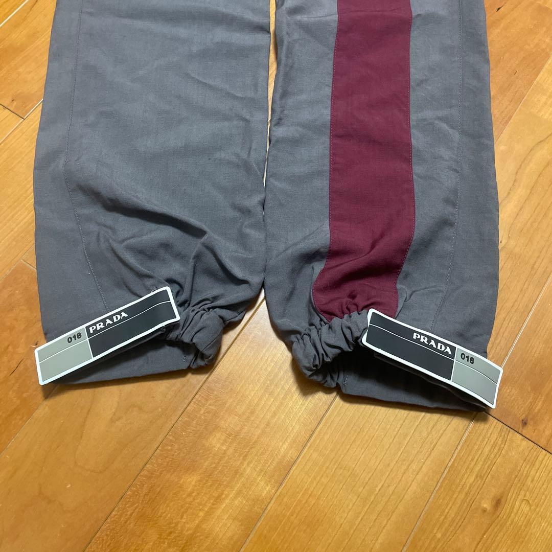 PRADA トラックパンツ ジョガーパンツ グレー/バーガンディ 裾ラバーベルト