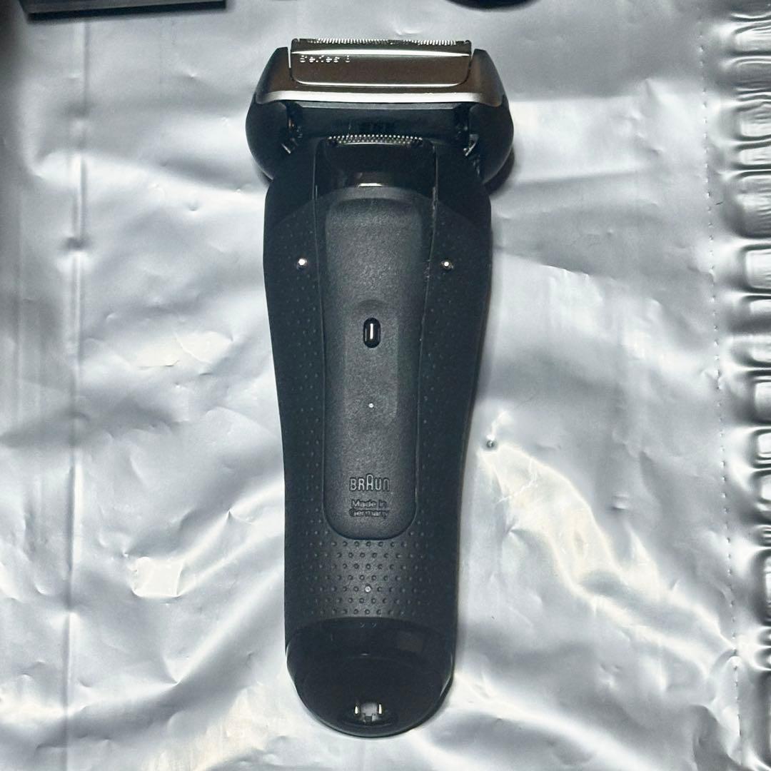 Braun Series S8 メンズ電気シェーバー