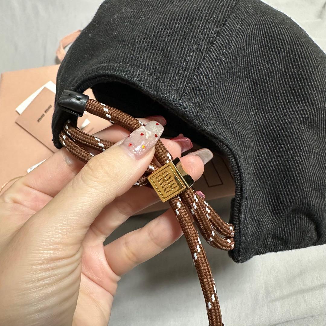 【美品】MIU MIU ベースボールキャップ ブラック Mサイズ