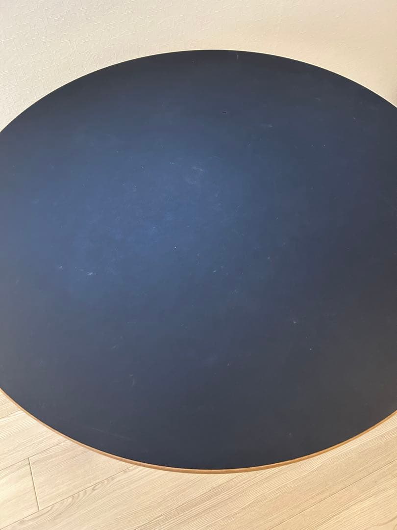 カナデモノ　リノリウム　カフェテーブル黒75㎝