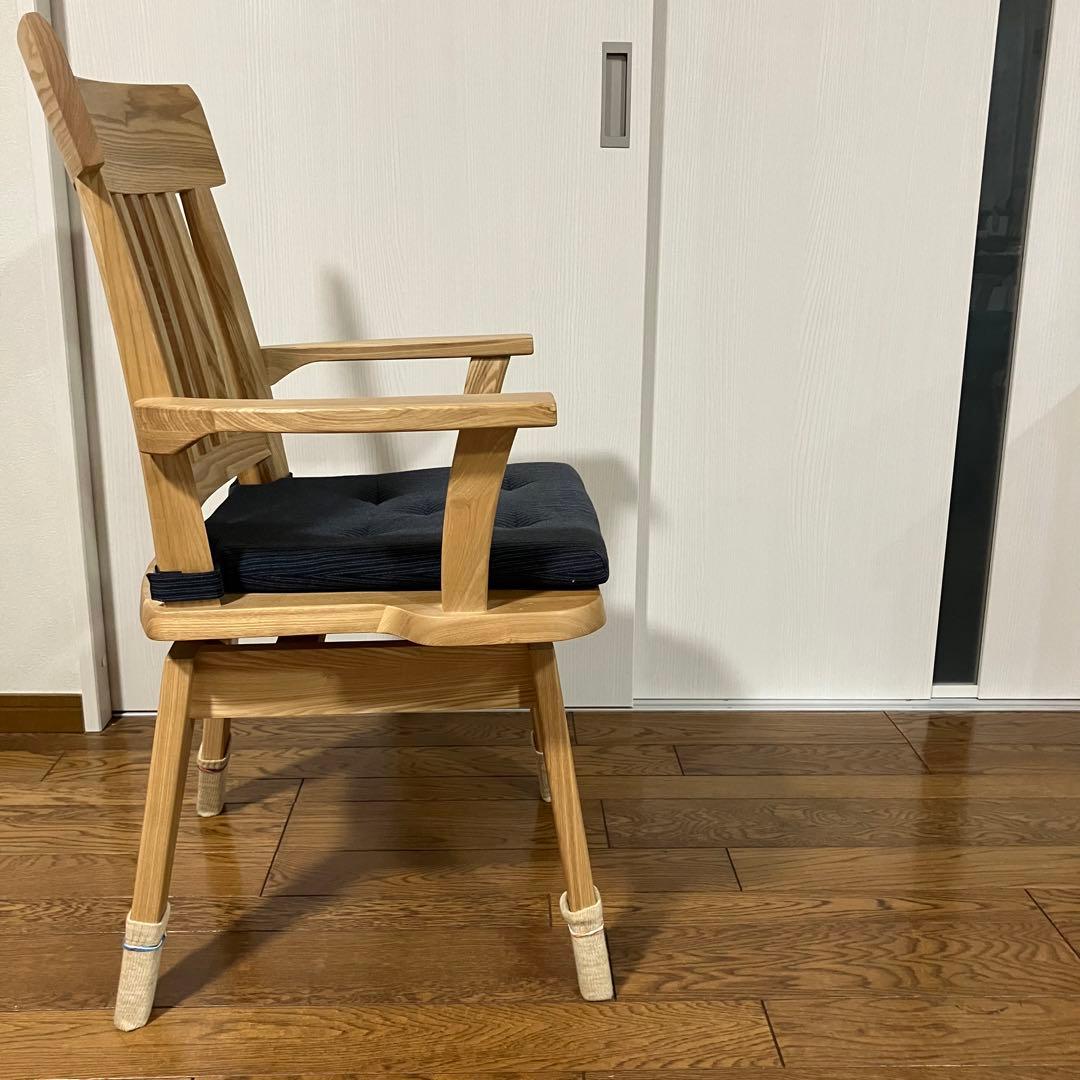 ②ナフコツーワンスタイル「伊吹 NA」 ダイニング肘付回転チェア