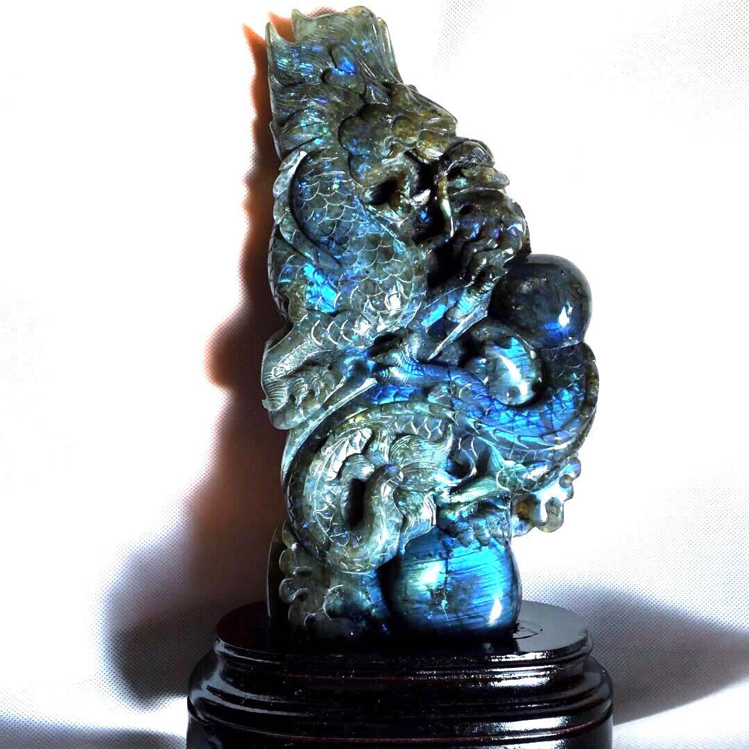 龍彫刻置物　縁起物　天然石　最高品質ラブラドライト　パワーストーン　1点限定