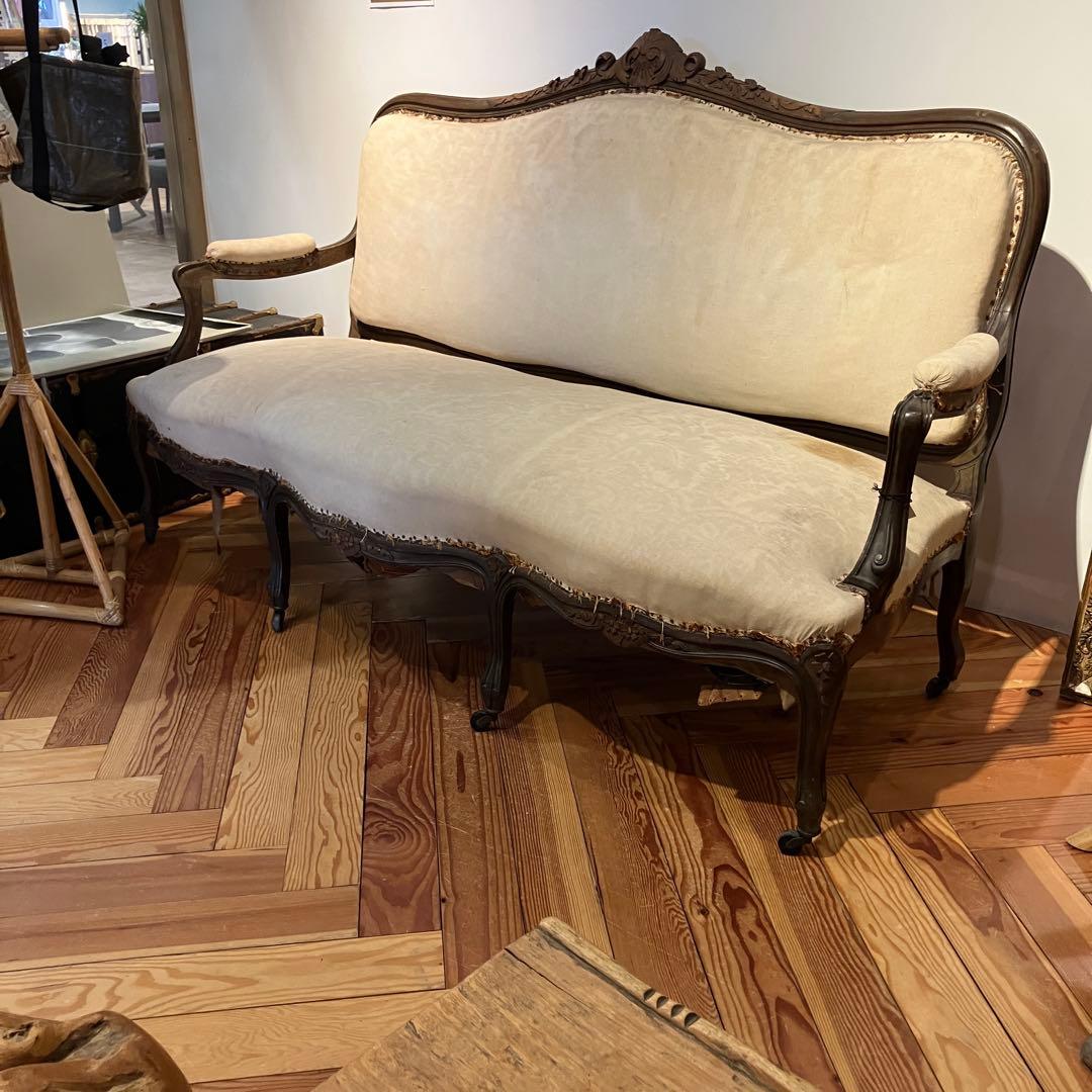 アンティークソファ　フランス　猫脚キャスター