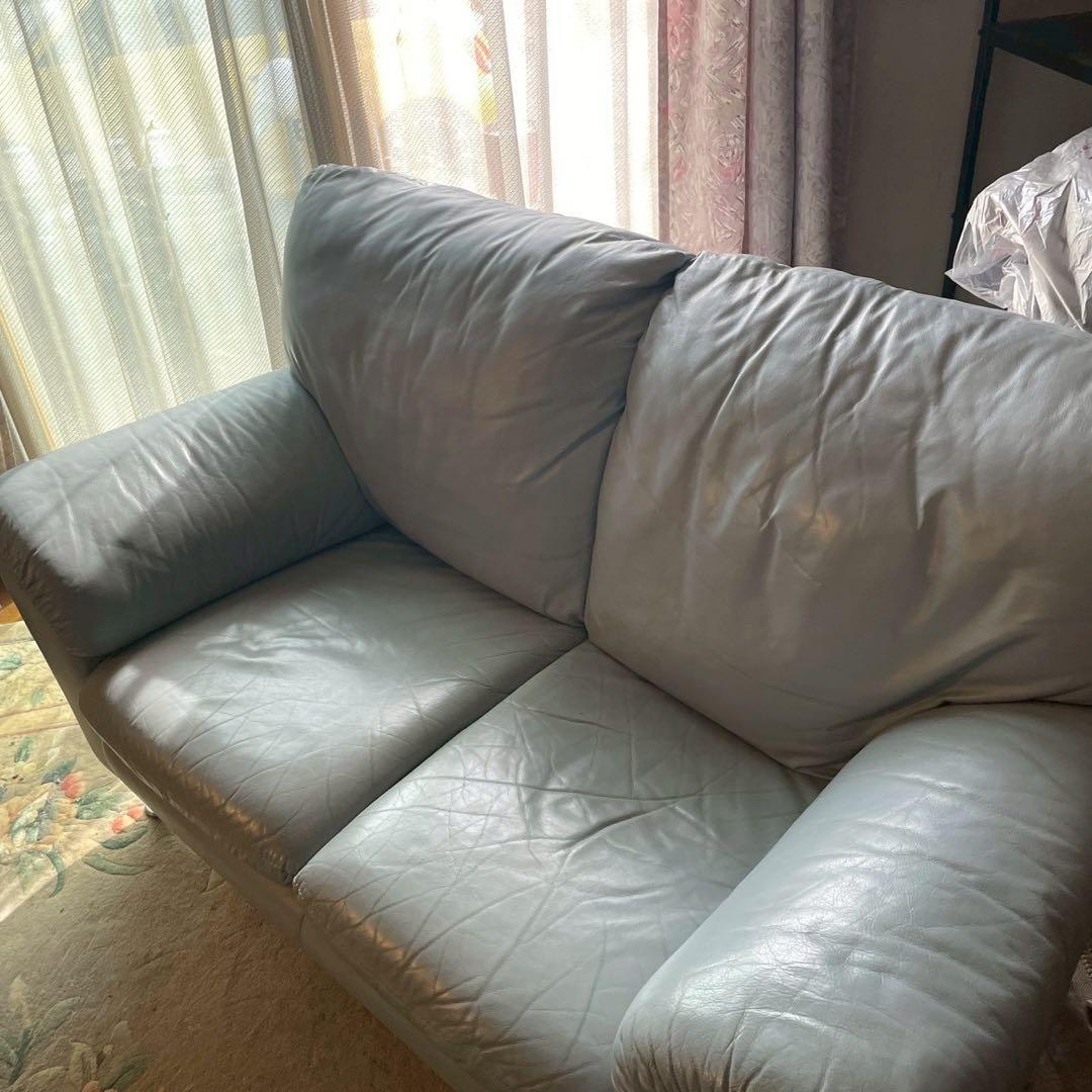 ライトブルー レザー 2人掛けソファ