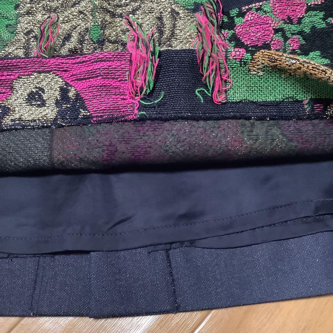 ♡定価57200円銀座マギー犬の刺繍 フリンジ付きタイトスカート未使用品。