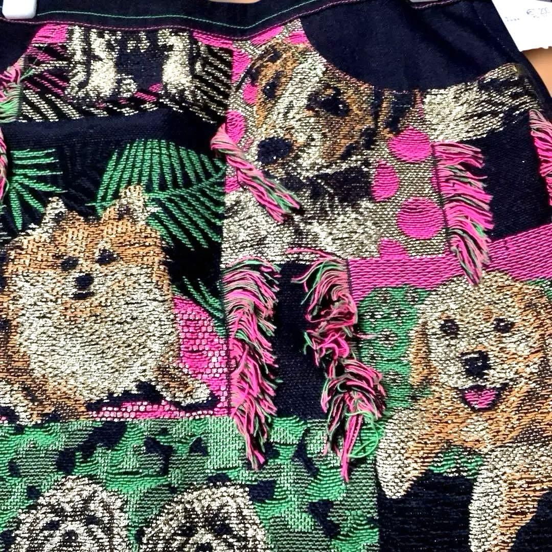 ♡定価57200円銀座マギー犬の刺繍 フリンジ付きタイトスカート未使用品。