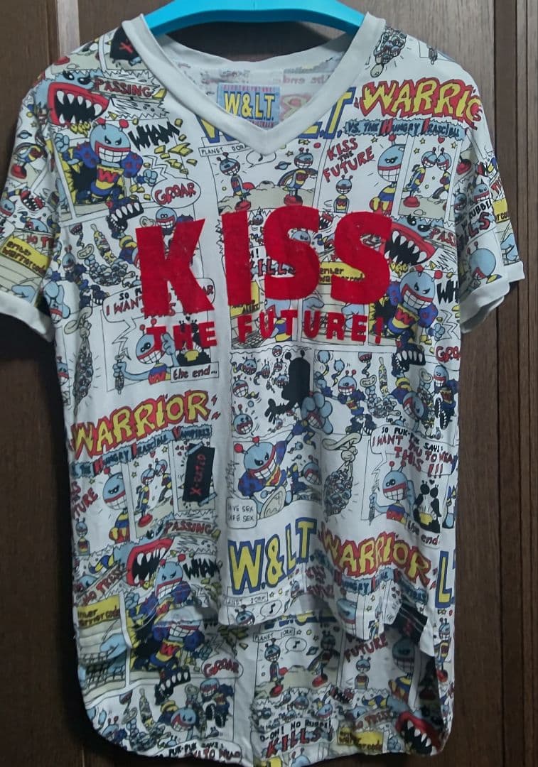 W&LT ウォルト KISS THE FUTURE Tシャツ ウォルター