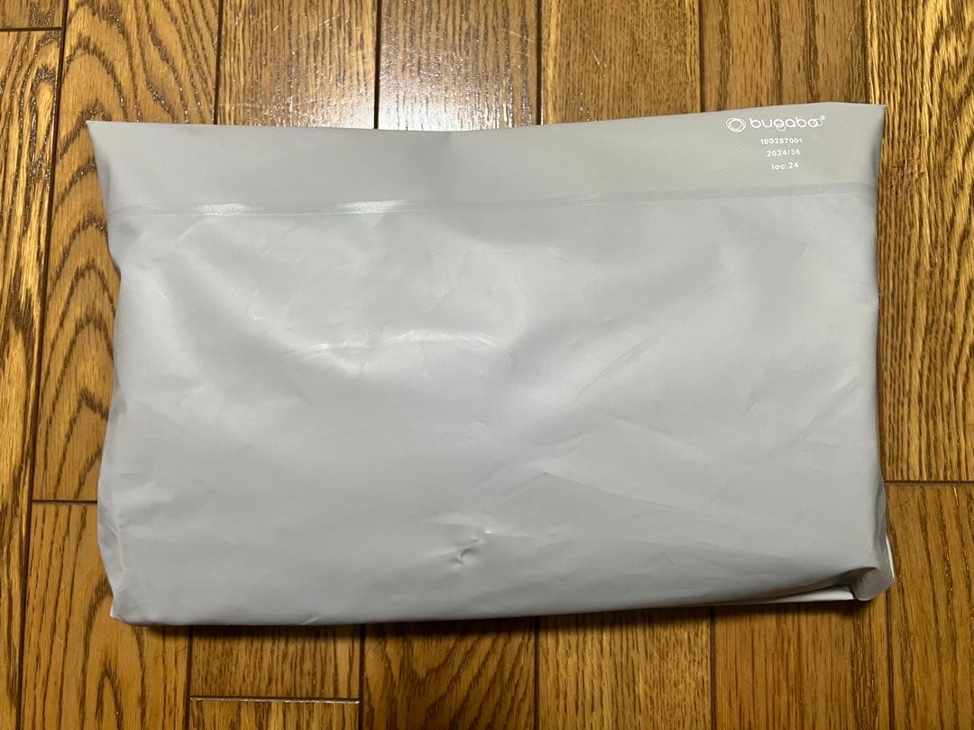 新品　バガブーbugabooバタフライ・バンパーバー付ベビーカー