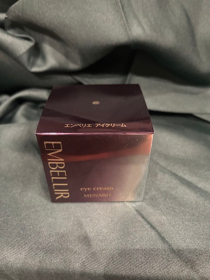 MENARD エンベリエ　アイクリーム 20g