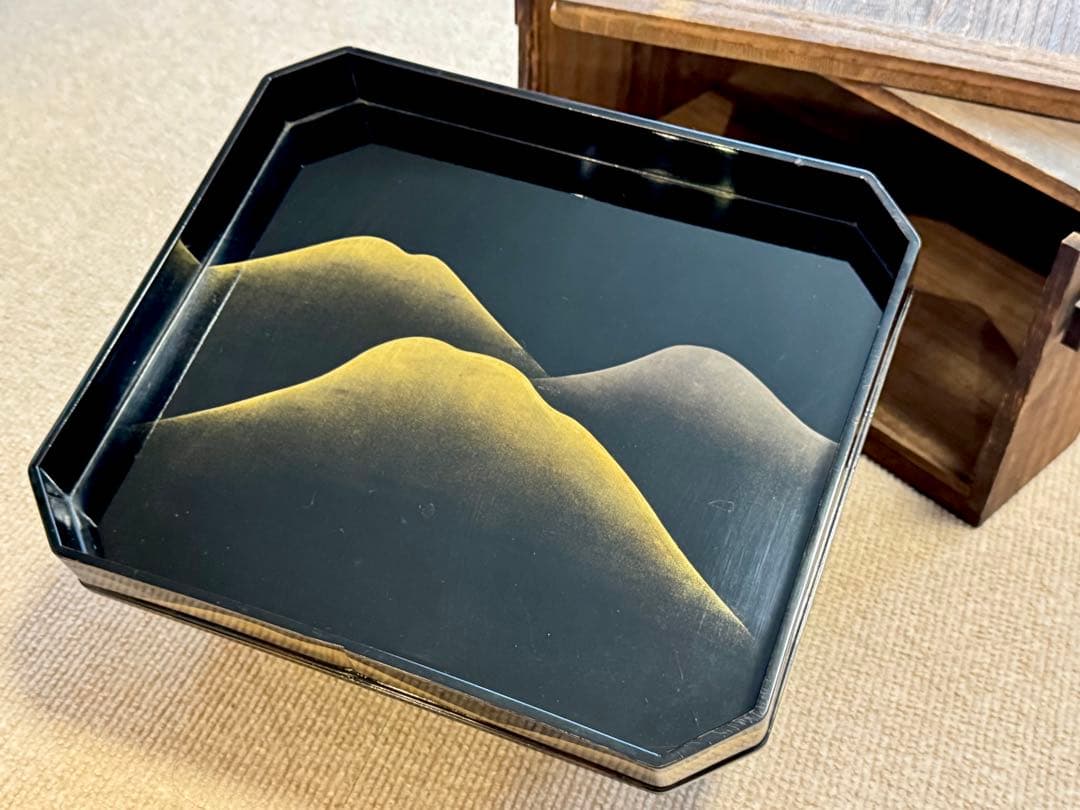 輪島塗 漆工芸品（盆／菓子盆・飾り盆） 蒔絵（まきえ）漆塗り食膳