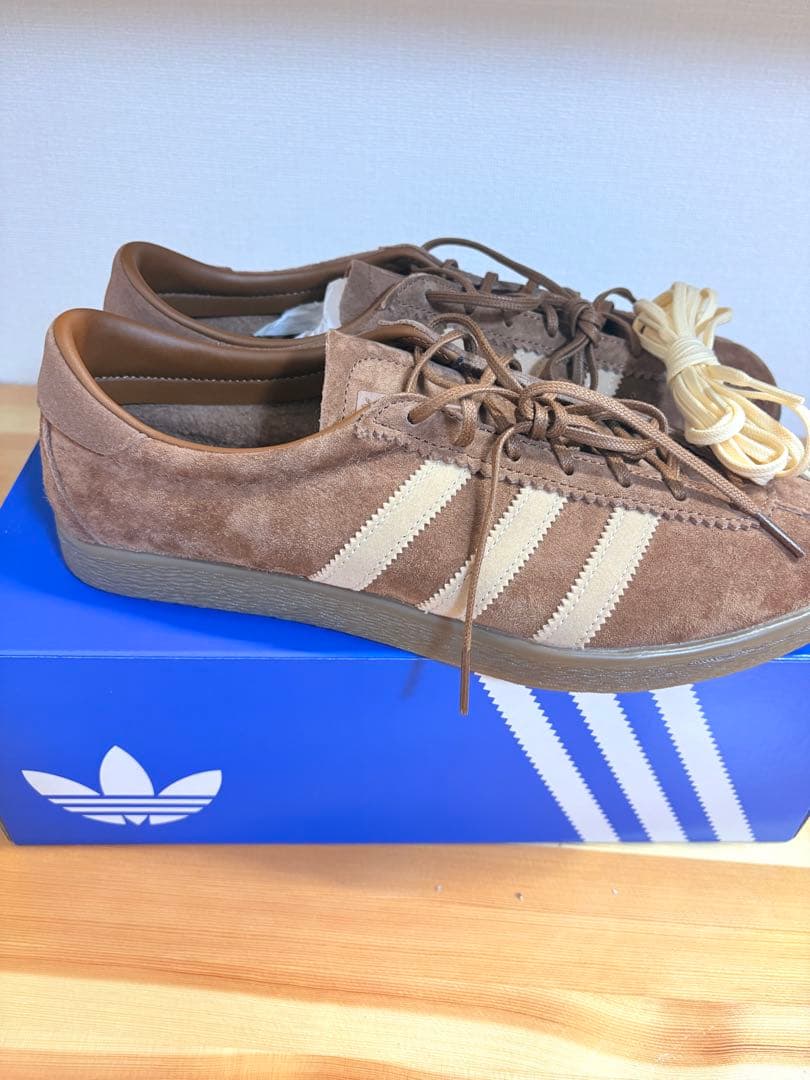 adidas Tobacco ブラウン スニーカー US9
