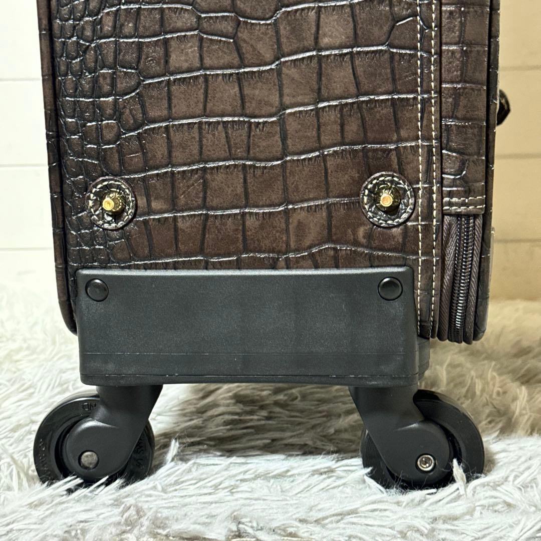 新品未使用✨SWANY スワニー　クロコ型押し　キャリーバッグ　ダークブラウン