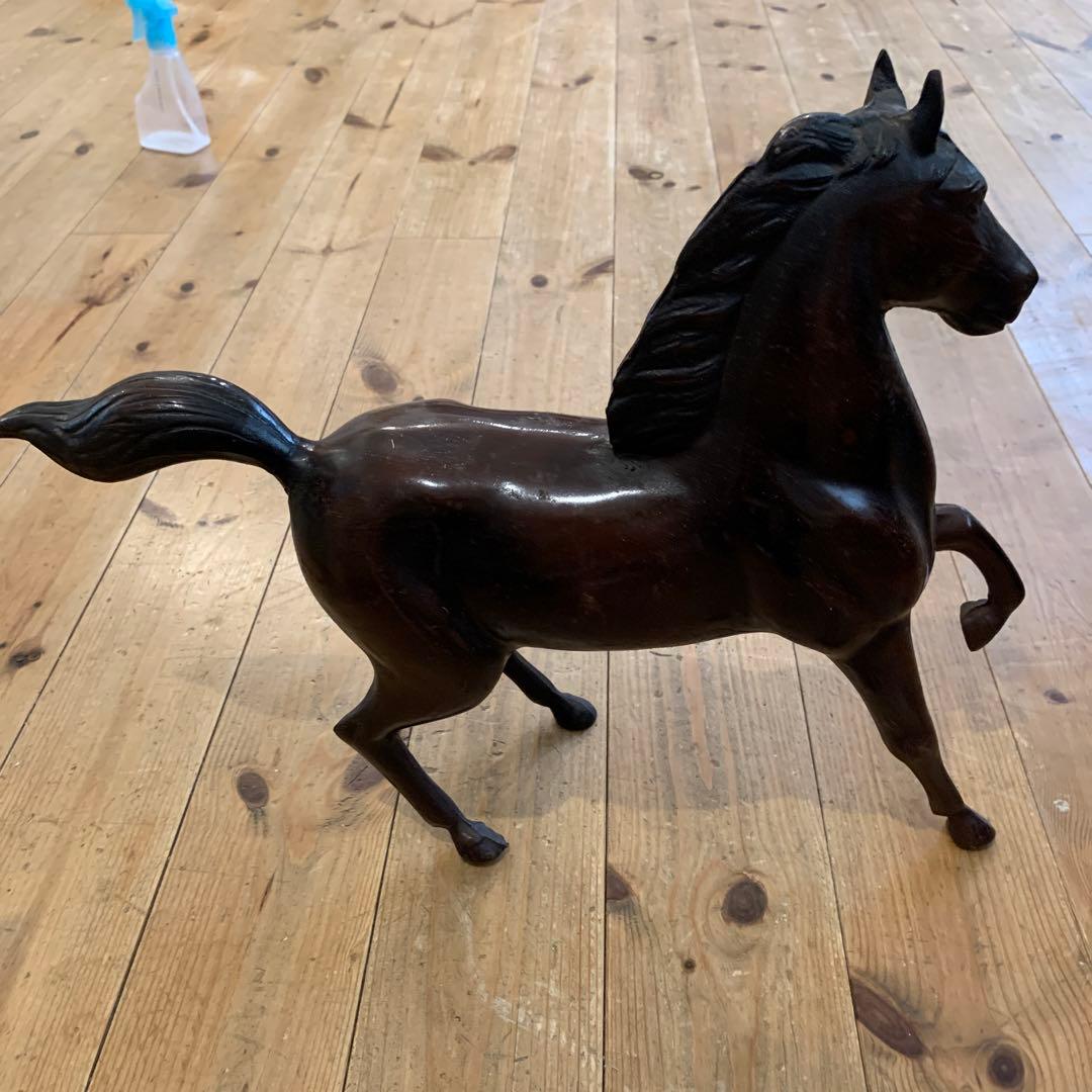 馬の置き物